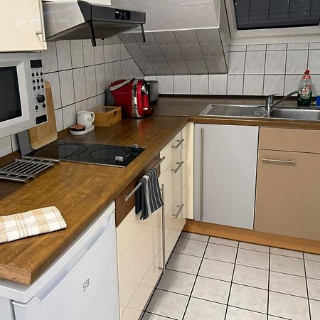 Marienhaus Apartment - Zentral, Parken, Netflix, Kontaktloses Einchecken Wuppertal Buitenkant foto